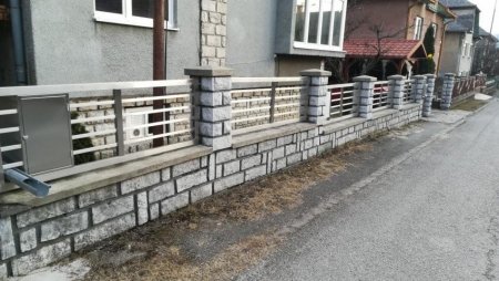 Rodinný dom - brána a plot