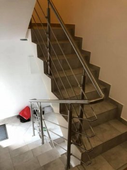 Interiérové nerezové zábradlie - rôzne