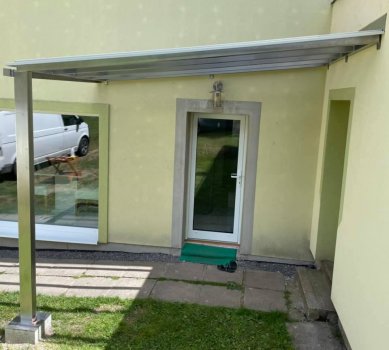 Nerezový prístrešok nad vchod