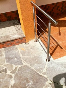 Nerezové zábradlie