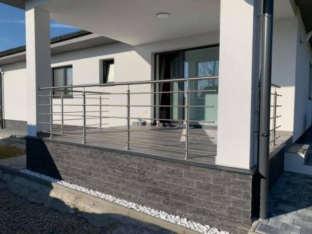 Nerezové zábradlie